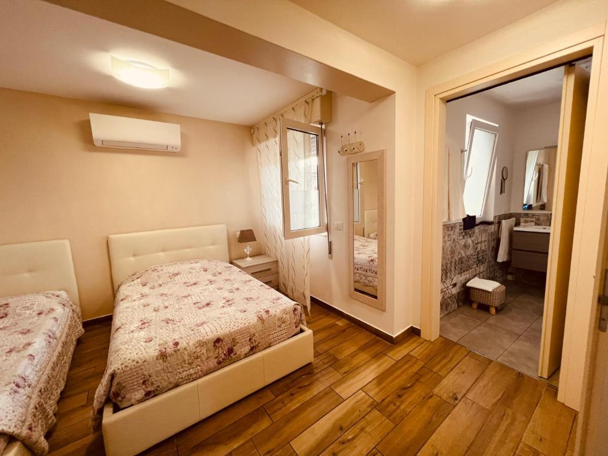 Affitta Camere La Fenice Di Folli Lorella Puegnago Exteriör bild